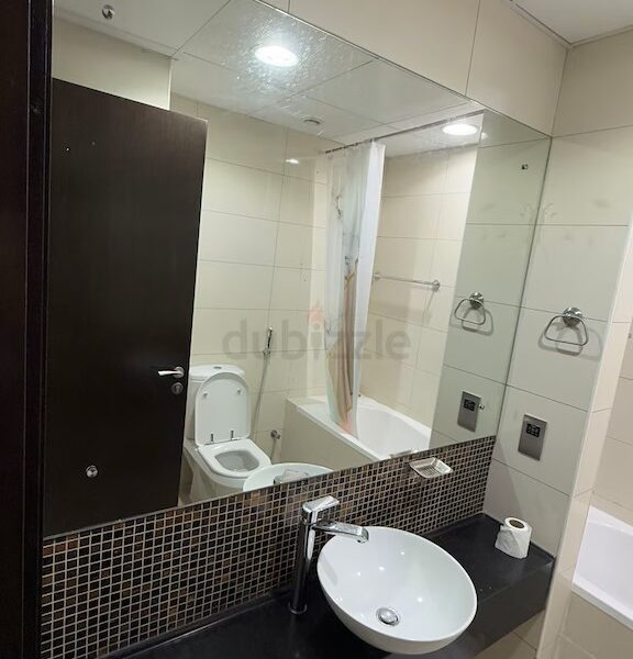 Furnished room available , beside sharaf dg metro @ 4000
