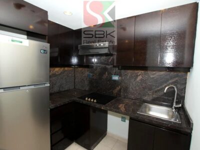 Spacious 2 BHK apartment for rent in Marina @ 105000