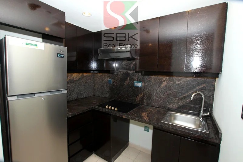 Spacious 2 BHK apartment for rent in Marina @ 105000