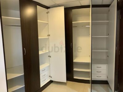 Room In a Villa for Professionals Only - JVC - Aed 4,100