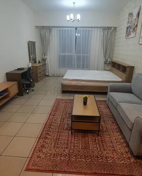 Huge room in Dubai Marina near TRAM and beach @ 3999