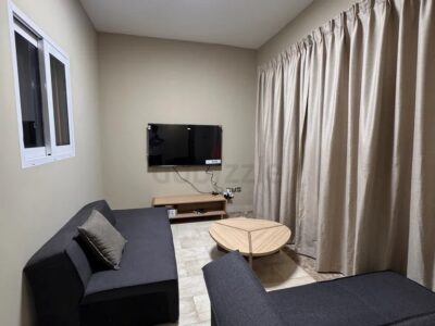 NO COMMISSION - ROOM FOR RENT IN VILLA, JVC @2900 PM