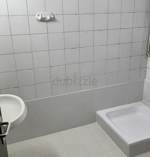Furnished bed space available for Indian Girl Executive