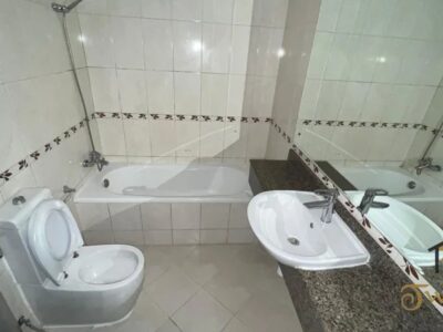 Studio /Chiller Free | Close to Metro | Lake View @ 60000