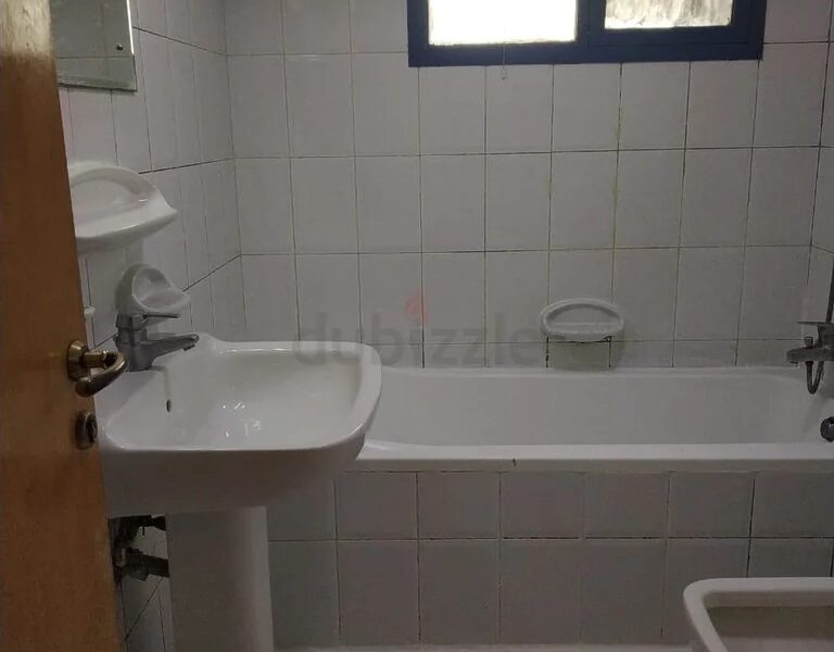 Bed space @ 600 in al Qusais 1 near Dubai airport