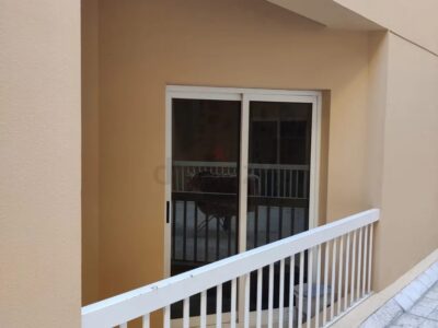 Executive bed space available prime location bur Dubai @ 1500
