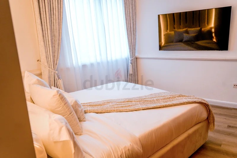 Summer Deal Luxurious Room in Dubai Marina @ 5000