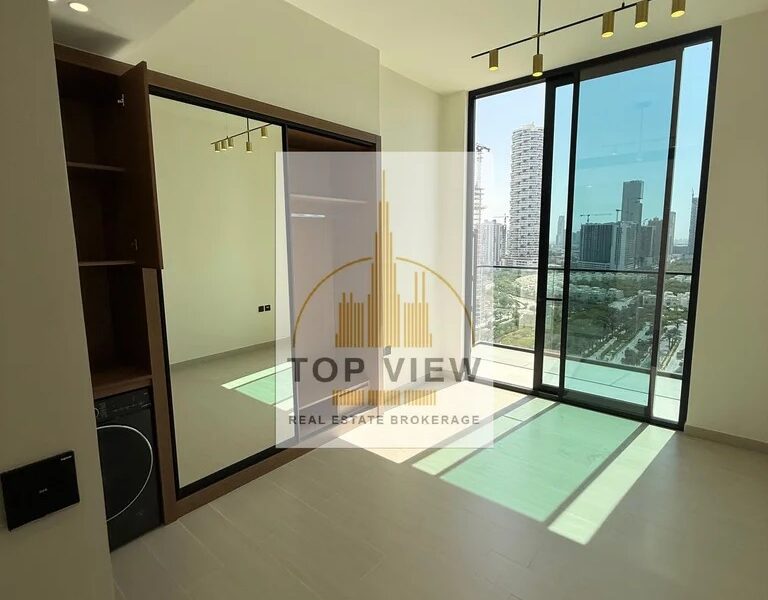 Luxury and cheap semi furnished Studio in JVC @