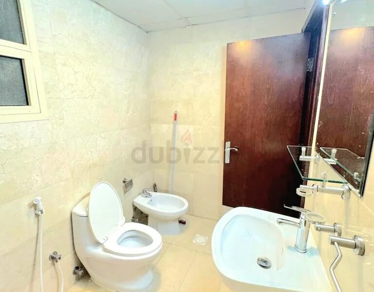 Room for rent Dubai Marina @ 2800