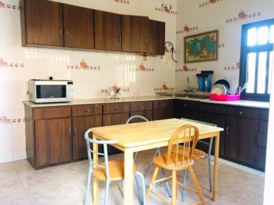 Master Bedroom for Lady in Business Bay- No Deposit @ 3700