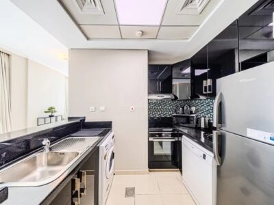 Hot Summer Deal 1BHK apartment in Dubai Marina @ 7000 pm