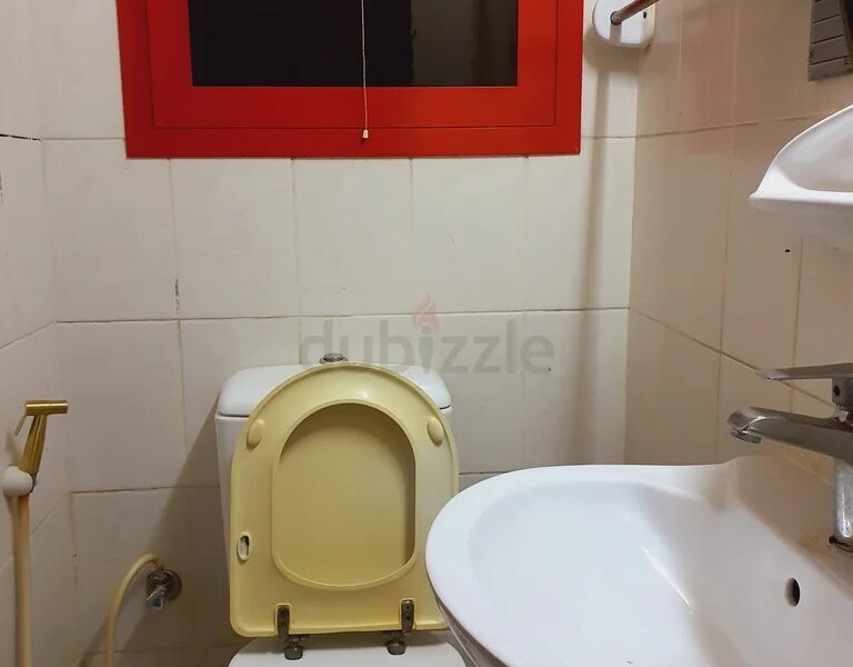 Furnished Room For Rent in Al Hamriya Bur Dubai @ 3600