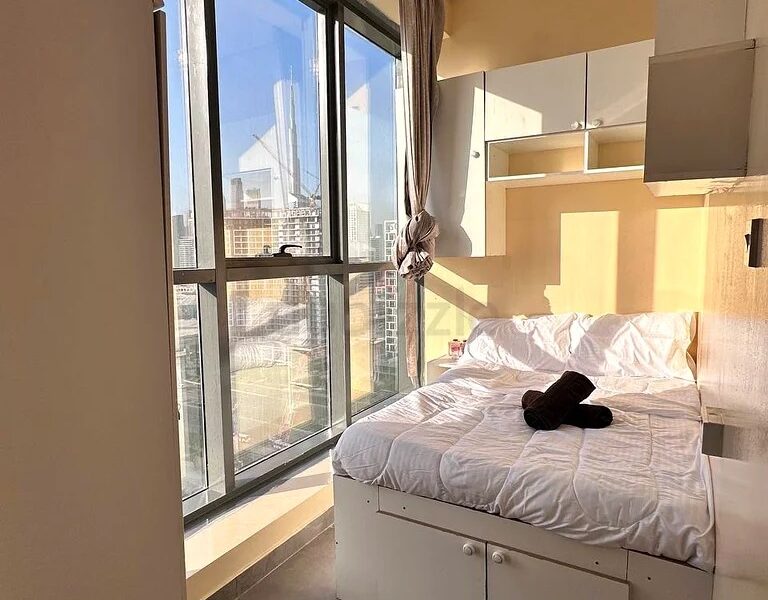 Mosern Room for executive for Rent in Business bay @ 3499