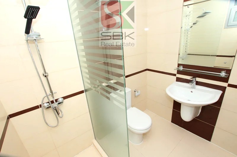 Spacious 2 BHK apartment for rent in Marina @ 105000