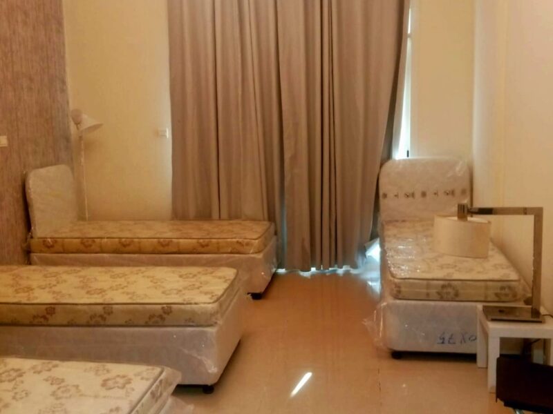 Bedspace for Arab Executive for Rent in JVC @ 1400 PM
