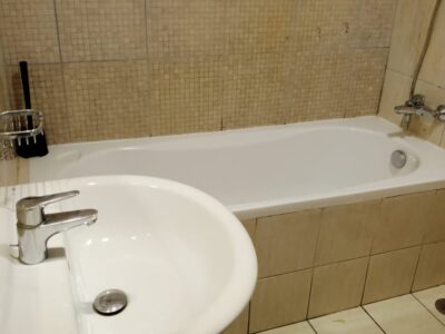 Mater Bedroom for Arabic Speaking Couples @ 3800 PM
