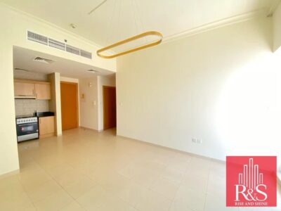 1 BR apartment, Burj Khalifa View 2/3 Cheques @ 75000