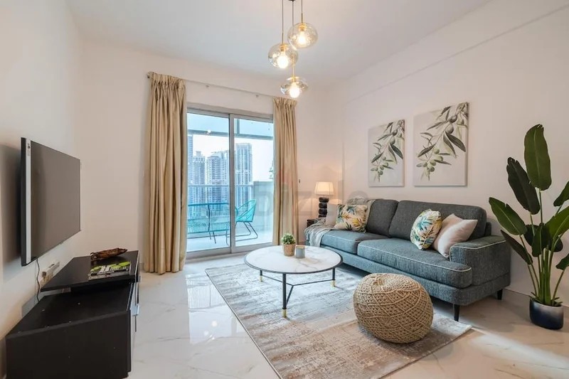 Master Room With Living Hall in Marina JBR @ 4500