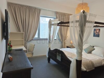 Master room with attached bathroom in business bay @ 5000