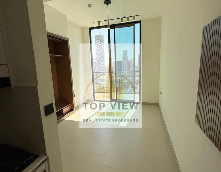 Luxury and cheap semi furnished Studio in JVC @
