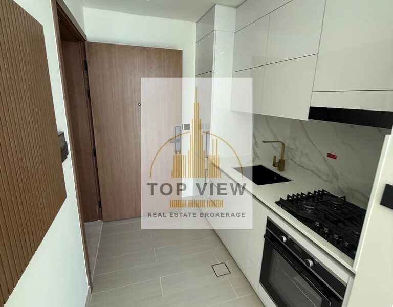 Luxury and cheap semi furnished Studio in JVC @