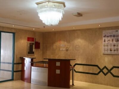 Furnished Room available for 3 to 3Indian executive bachelor in karama @ 3200