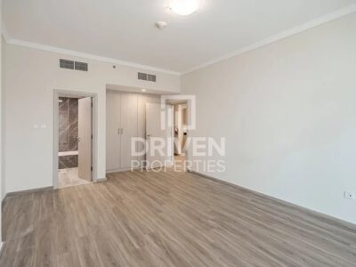 Upgraded 1 BR Unit | Prime Location in Marina Dubai @ 100000