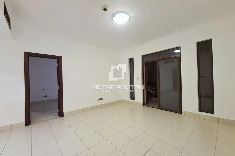 Partial Burj View | Ready to Move In | Key in Hand @ 120000