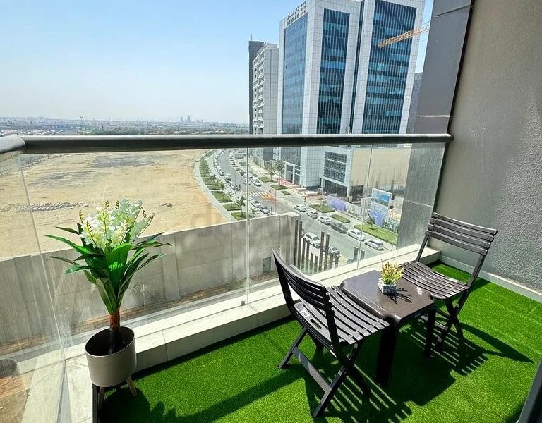 Mosern Room for executive for Rent in Business bay @ 3499