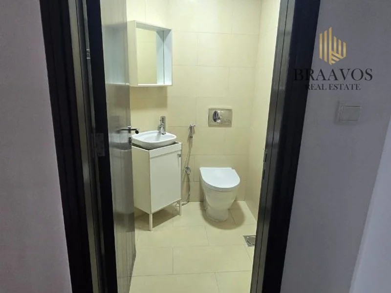 SPACIOUS UPGRADED 1 BR in JLT @ 110000