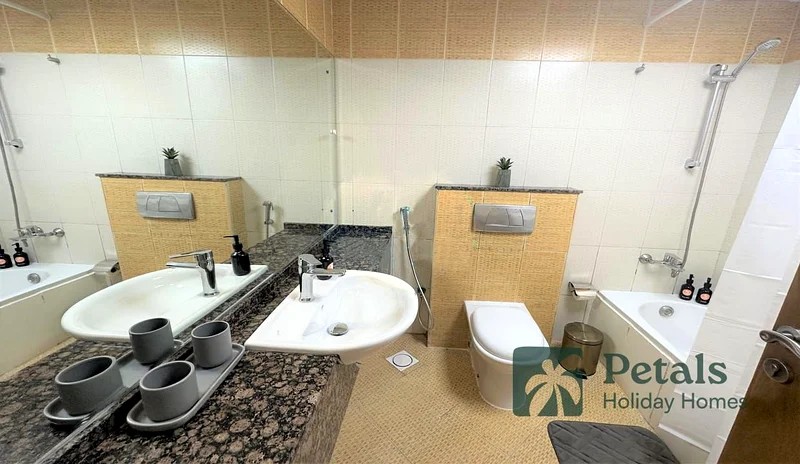 Hot Summer Deal 1BHK, Marina Diamond, Dubai Marina @ 6099