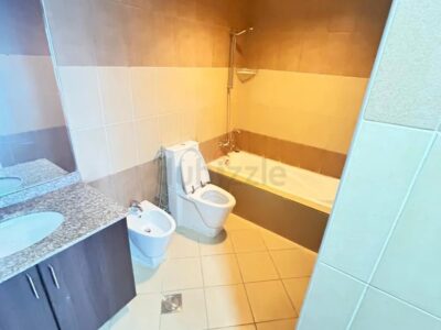Furnished Master room in business bay @ 4800 AED