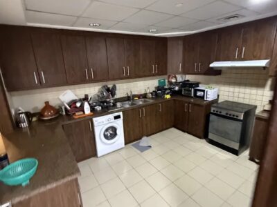 Room for Rent in Business Bay @ 2700 PM