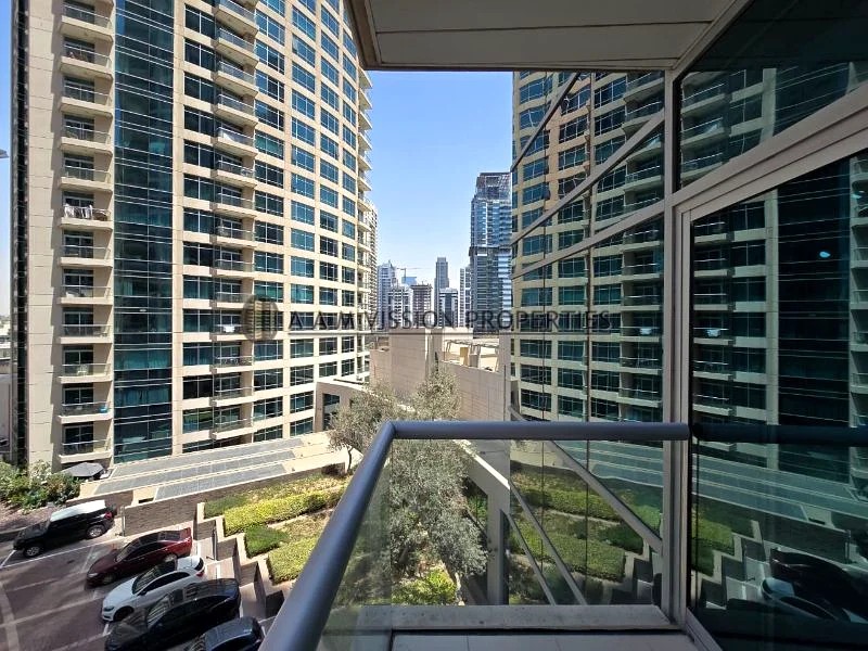 Spacious Furnished 2BHK Apartment in Dubai Marina @ 150000