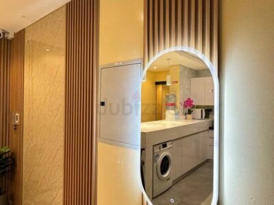 Room for executive solo/couple @ 1799 in Business Bay Dubai