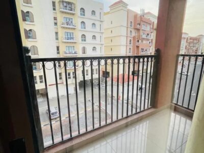 ROOM AVAILABLE FOR EXECUTIVE IN CBD BUILDING @2600