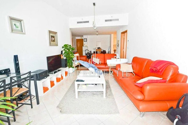 Best time to Rent in Dubai Marina. 1BHK Water View @ 95000