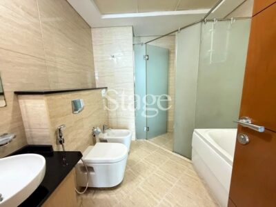 Best time to Rent in Dubai Marina 1 BHK Gulf view @ 110000