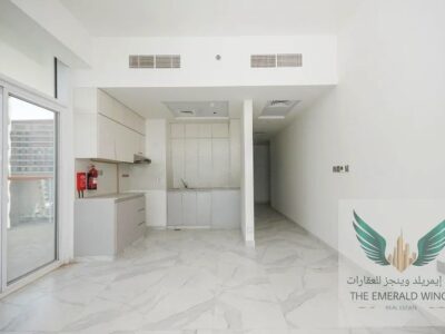 2 BHK Flat Burj Khalifa view for rent in business bay @ 129000