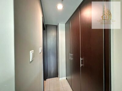 1 BHK MARINA VIEW | UNFURNISHED | CHILLER FREE |