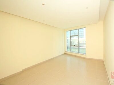 Canal view 1 BHK apartment in Dubai Marina @ 70000