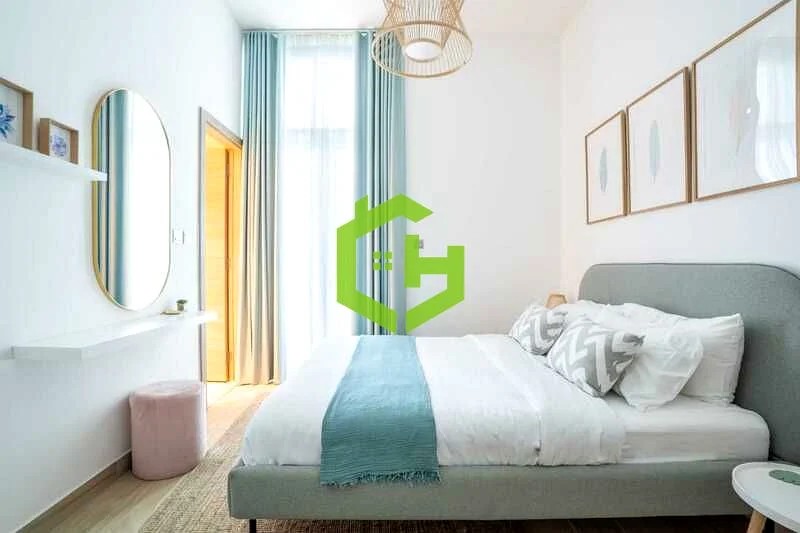 2 BR Apartment | Marina View | Vacant