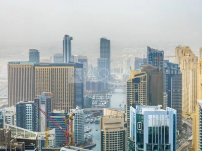 Furnished 1BHK apartment for ret in Dubai Marina @ 90000