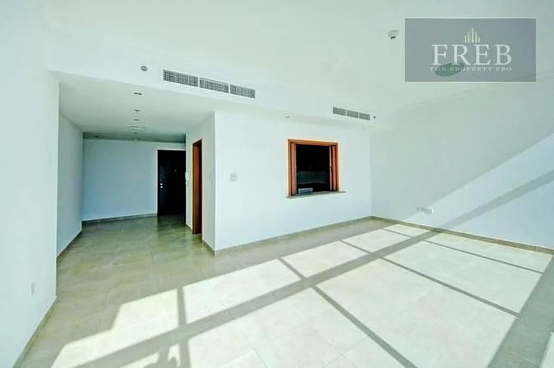 Spacious 2 BHK apartment for rent in Dubai Marina @ 134999