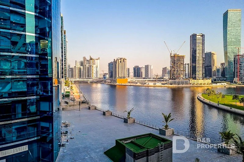 Furnished canal view Studio Flat for rent in Business Bay @85000