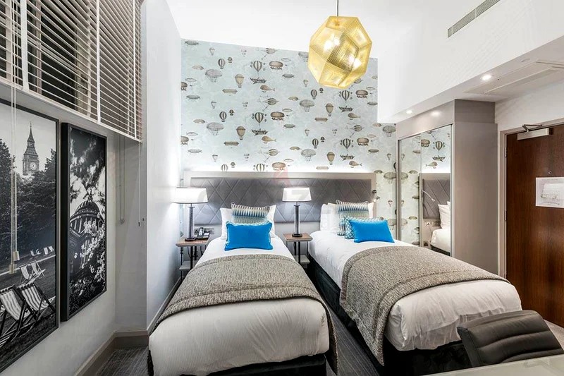 Executive Bedspace in Marina for rent @ 900