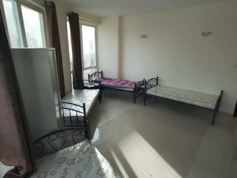Executive Bed Space for Girls in Bur Dubai Pure Veg