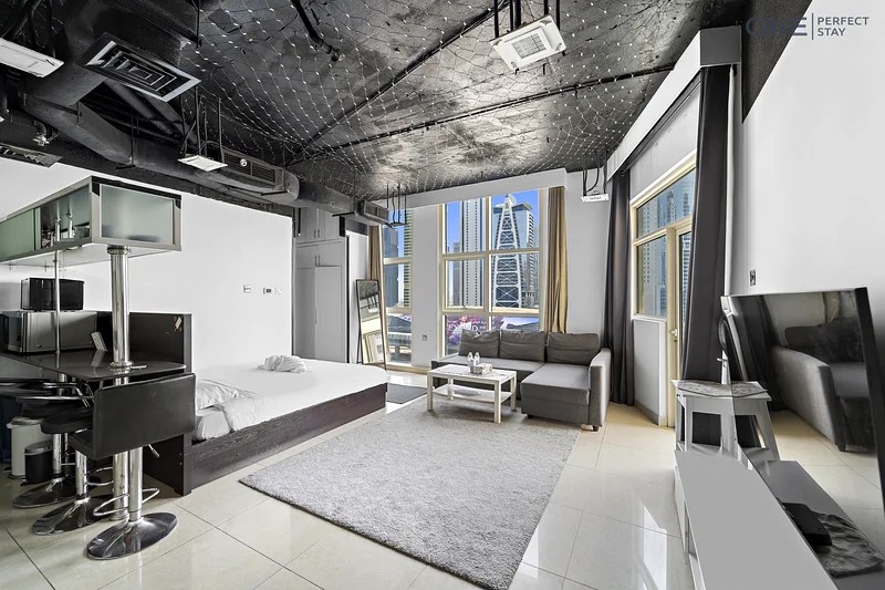 Spacious Furnished Studio | 609 Sqft | Prime Marina Location