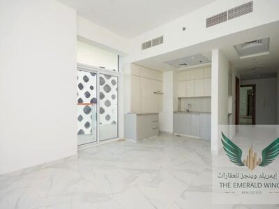 2 BHK Flat Burj Khalifa view for rent in business bay @ 129000