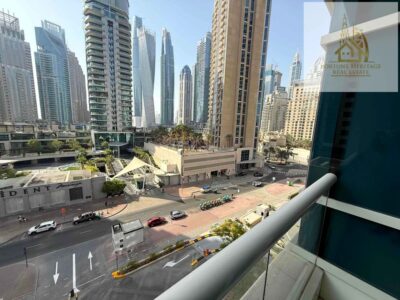 1 BHK MARINA VIEW | UNFURNISHED | CHILLER FREE |